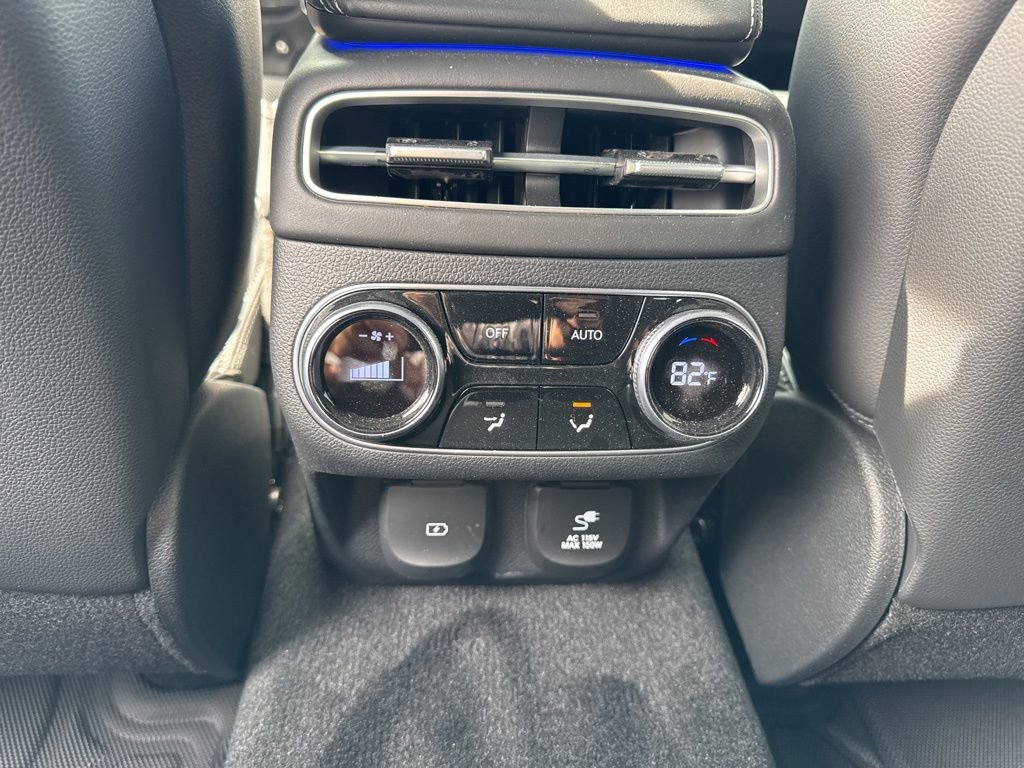 Used 2025 Genesis GV70 2.5T w/ Sport Prestige Package image 42