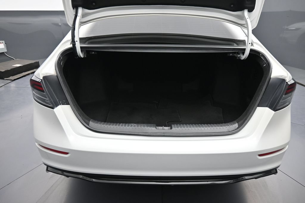 Used 2024 Honda Accord Sport image 22