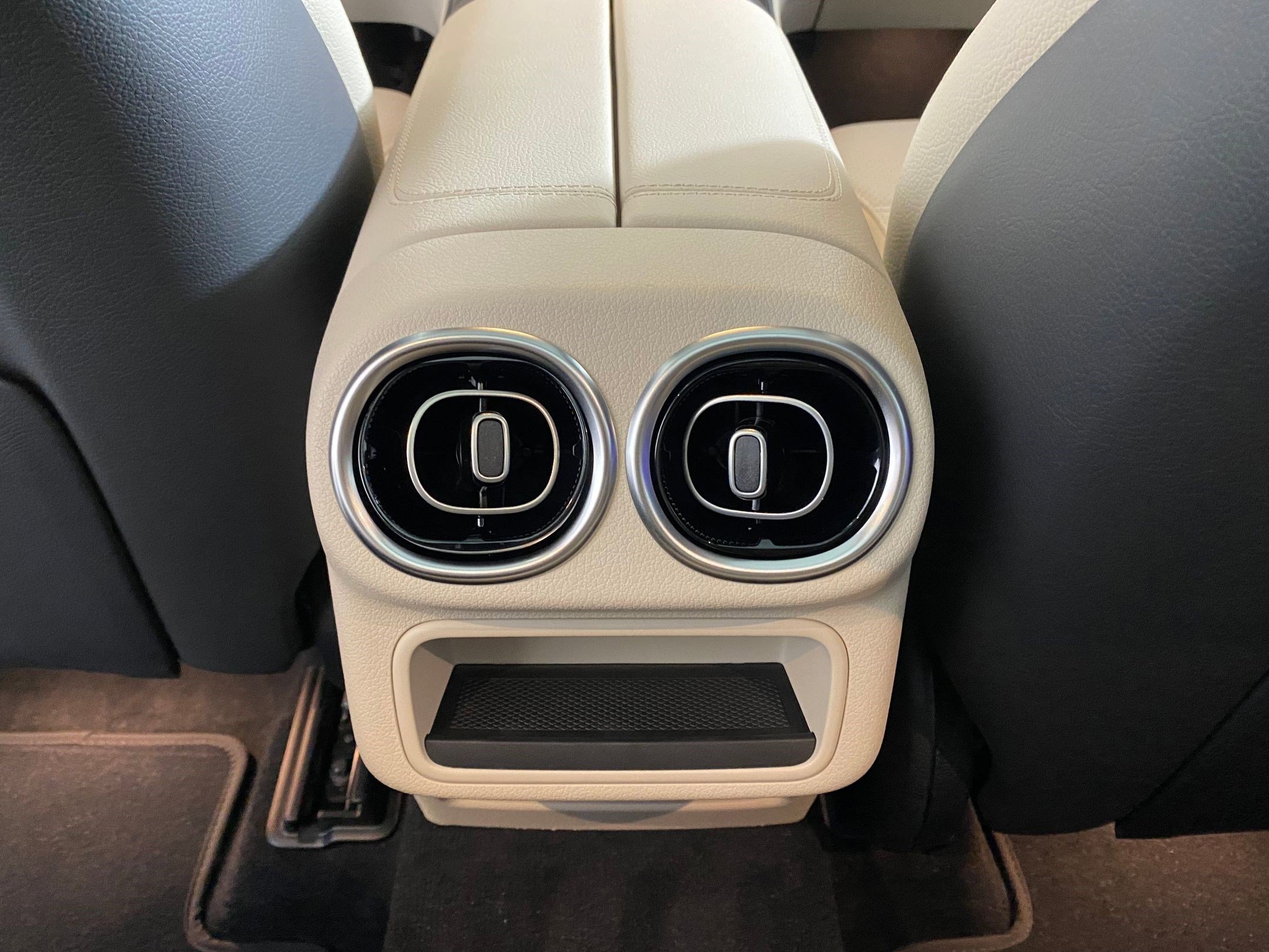 Used 2026 Mercedes-Benz GLC 300 4MATIC image 28