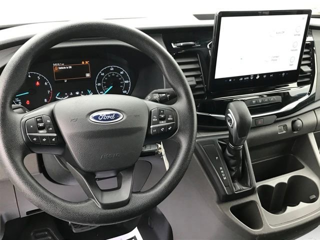 Used 2023 Ford Transit 350 XLT image 7