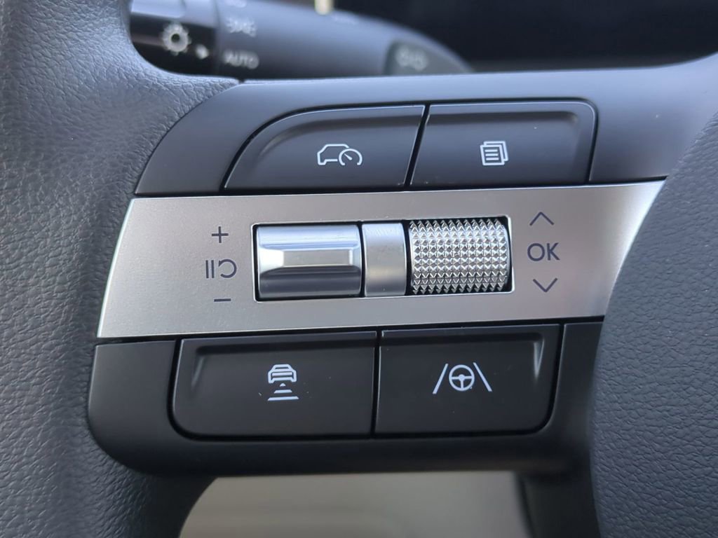 New 2026 Hyundai Tucson SEL image 32