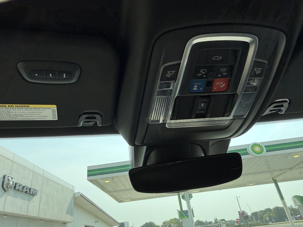 Used 2019 RAM 1500 Limited w/ Advanced Safety Group AWD/4WD image 31