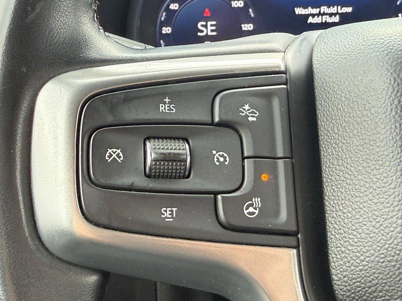 Used 2023 Chevrolet Suburban Premier AWD/4WD image 15
