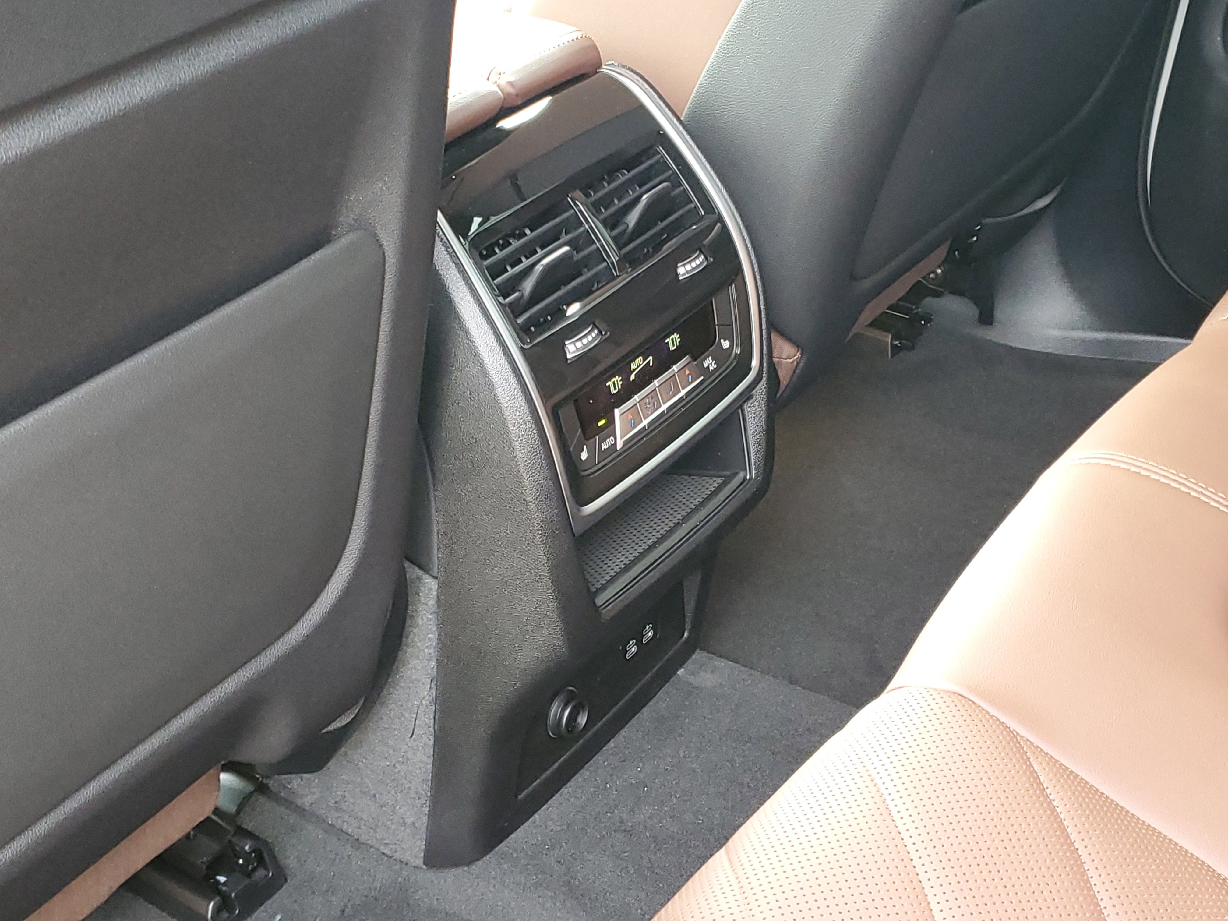 New 2026 BMW X5 xDrive40i AWD/4WD image 25