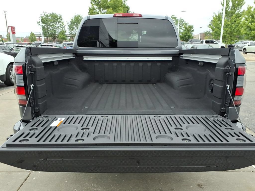 New 2026 Nissan Frontier PRO-4X w/ Pro-4x Convenience Package AWD/4WD image 9