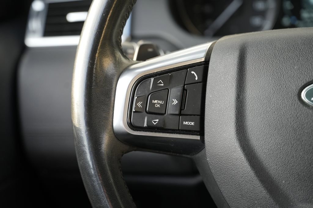 Used 2019 Land Rover Discovery Sport SE AWD/4WD image 44
