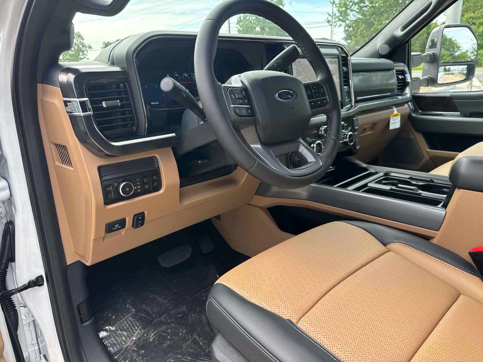 New 2026 Ford F250 Lariat w/ Tremor Off-Road Package AWD/4WD image 9