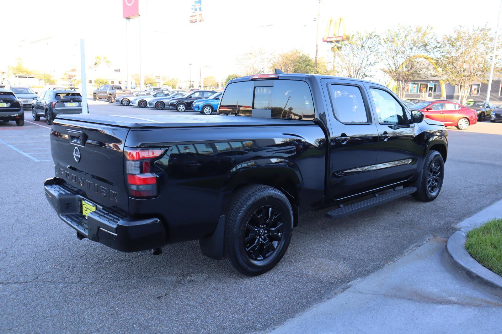 New 2026 Nissan Frontier SV image 10