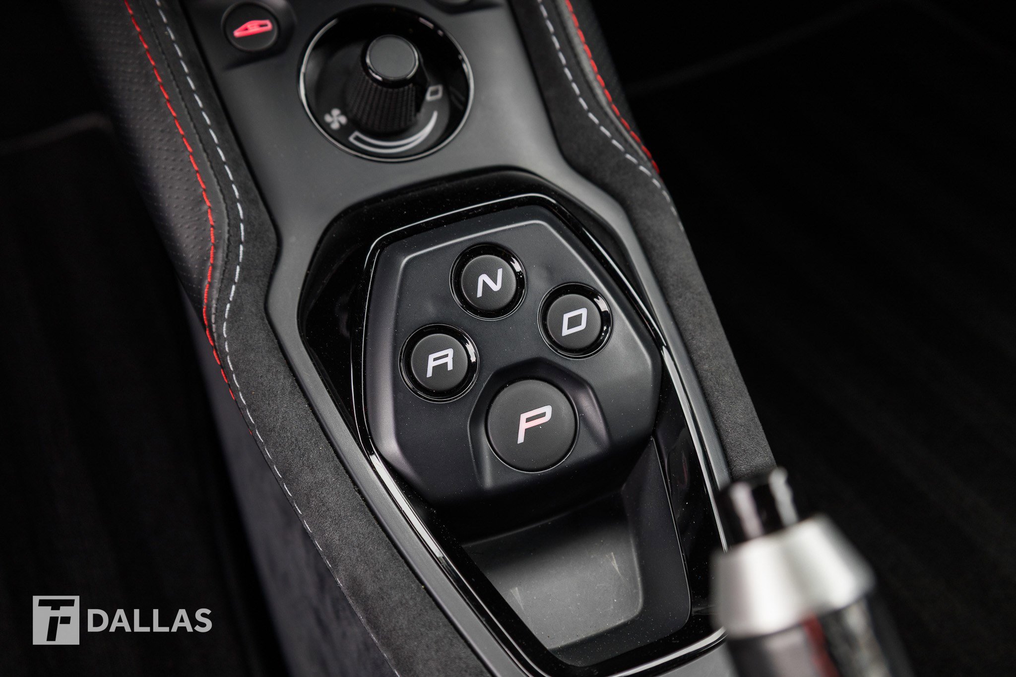 Used 2020 Lotus Evora RWD image 33
