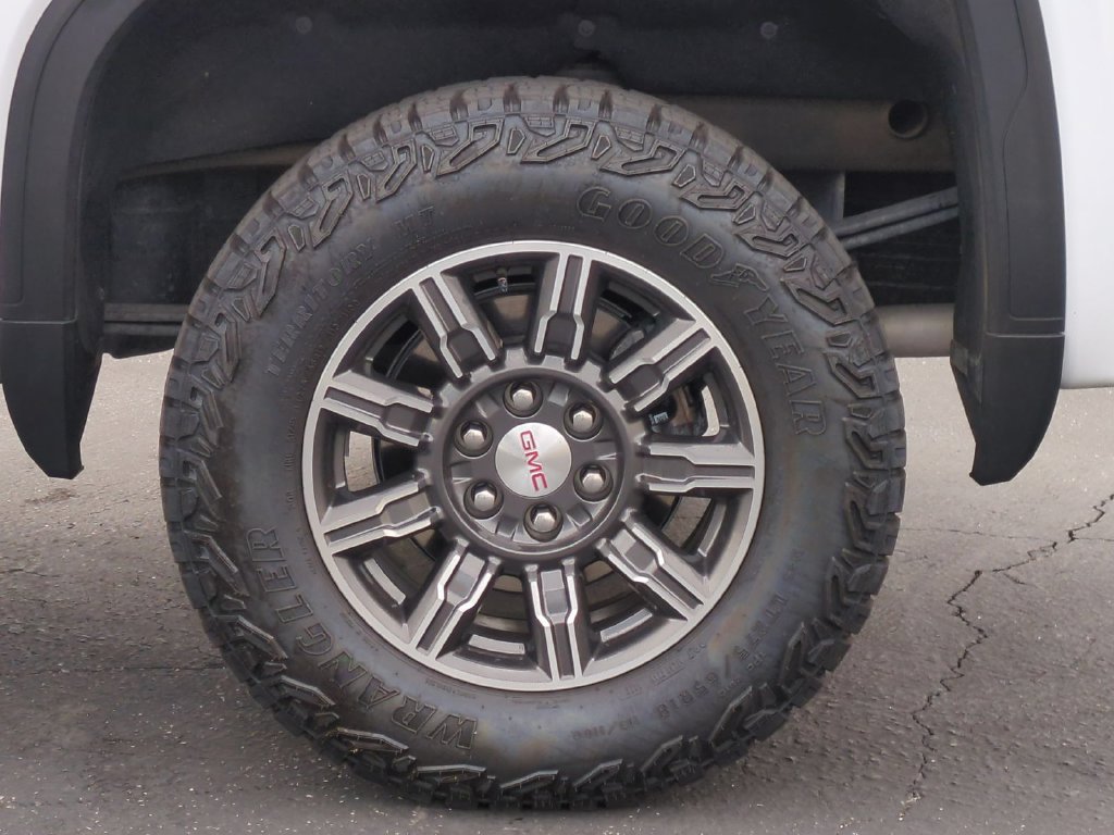 Used 2025 GMC Sierra 1500 AT4 AWD/4WD image 37