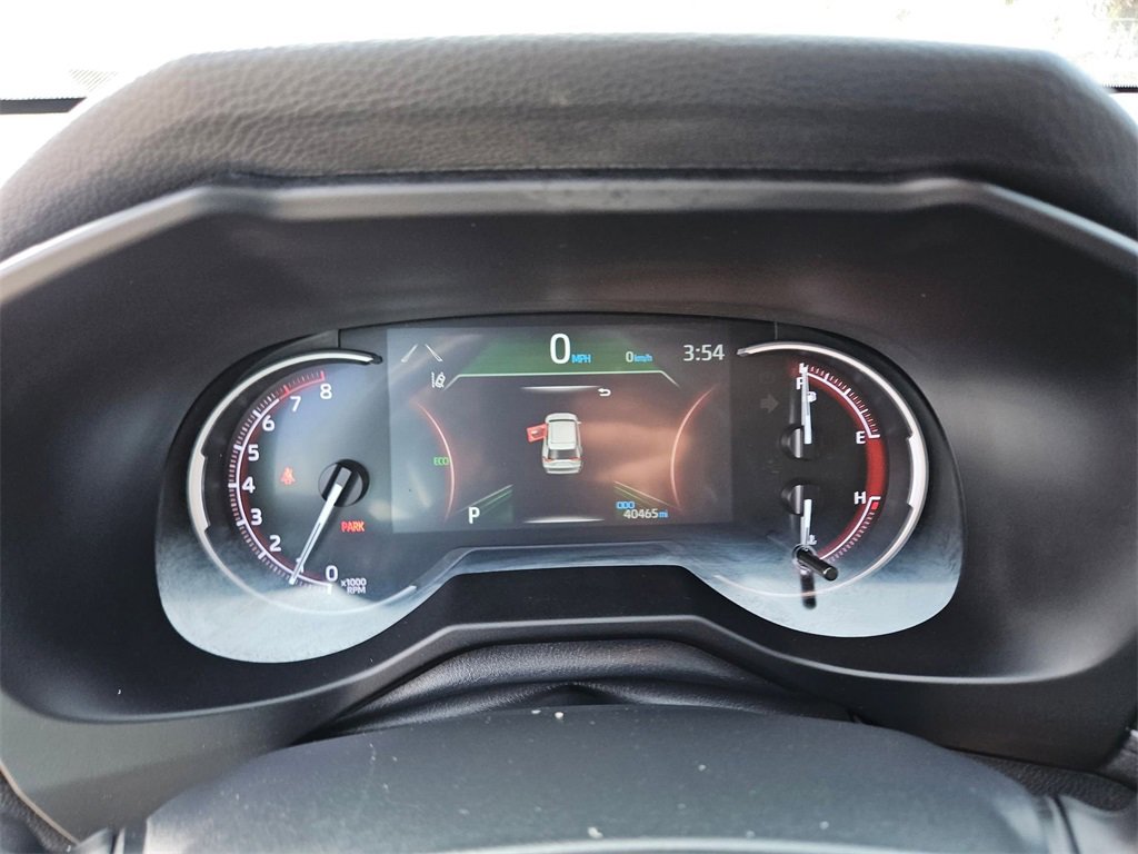 Used 2024 Toyota RAV4 LE image 18