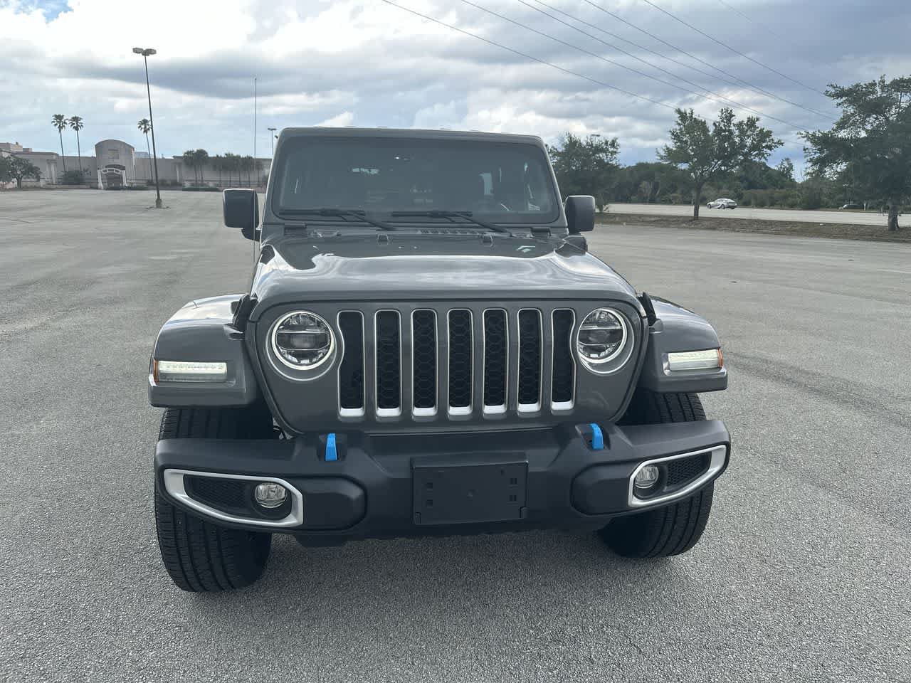 Certified 2022 Jeep Wrangler Unlimited Sahara AWD/4WD image 17