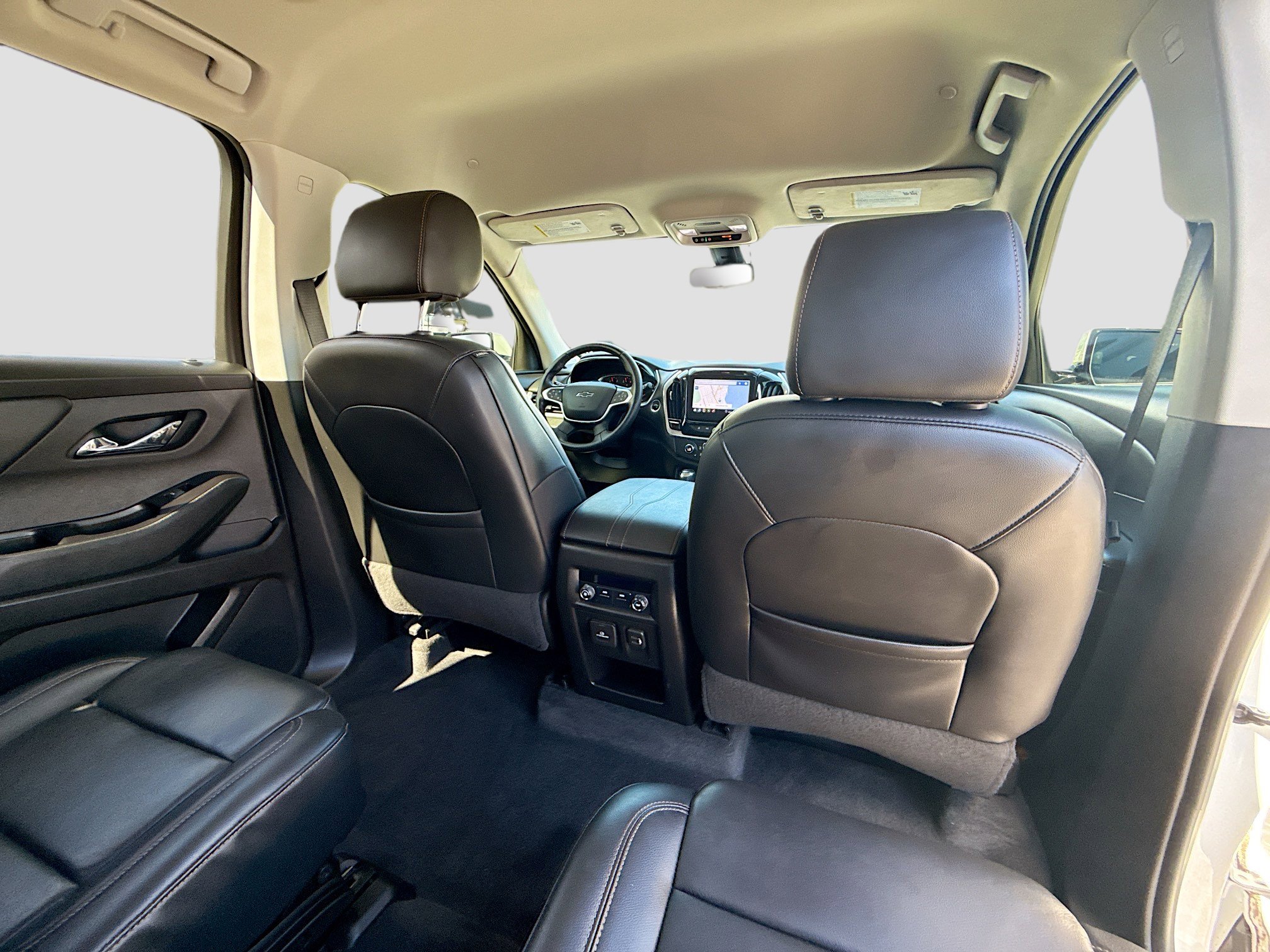 Used 2020 Chevrolet Traverse RS image 30