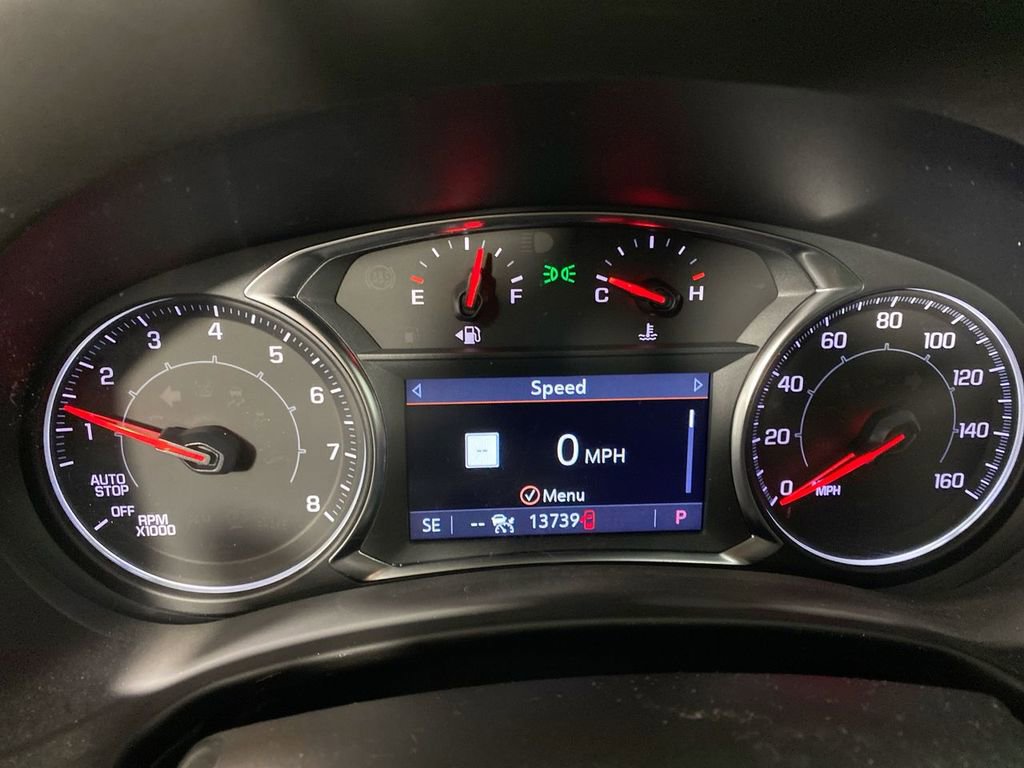 Used 2023 GMC Terrain SLE w/ Driver Convenience Package image 15