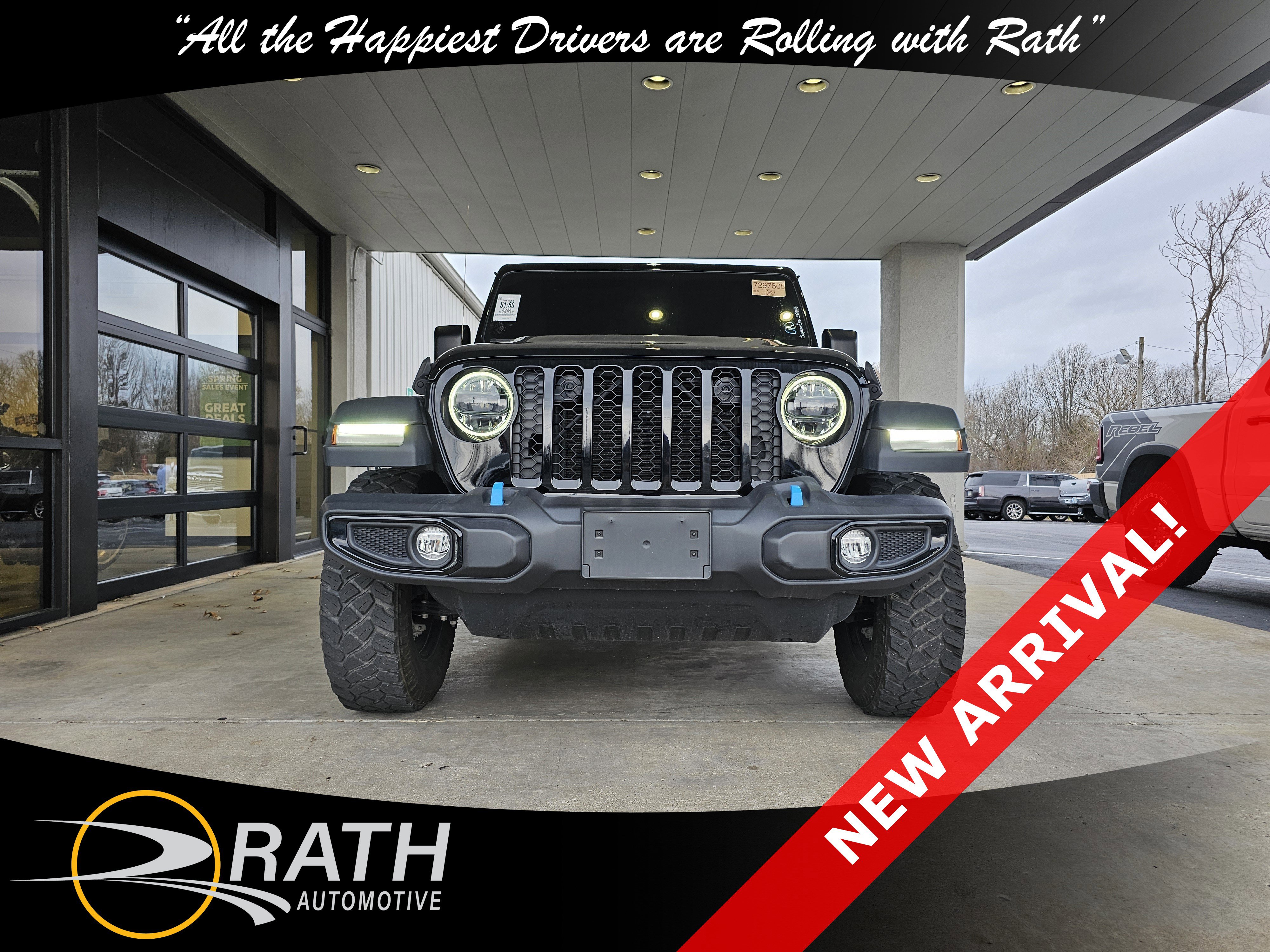 Used 2023 Jeep Wrangler Unlimited AWD/4WD image 3