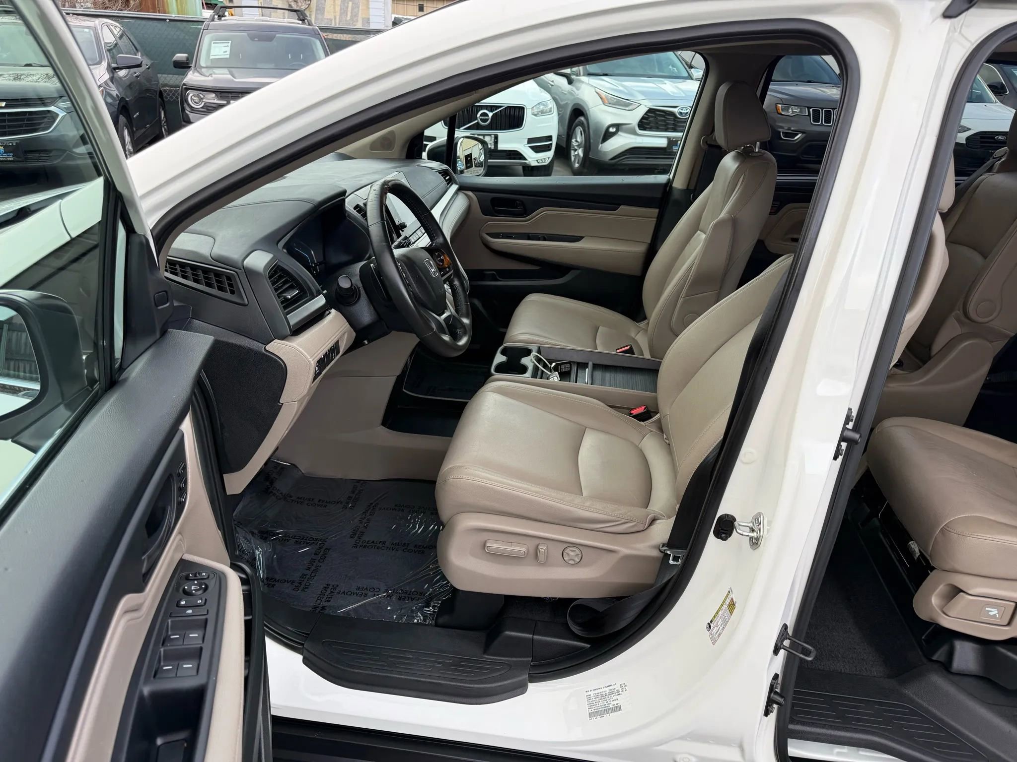 Used 2019 Honda Odyssey EX-L image 18