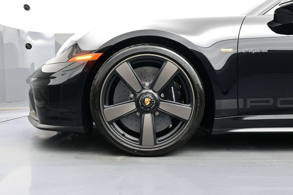 New 2026 Porsche 911 GTS RWD image 6