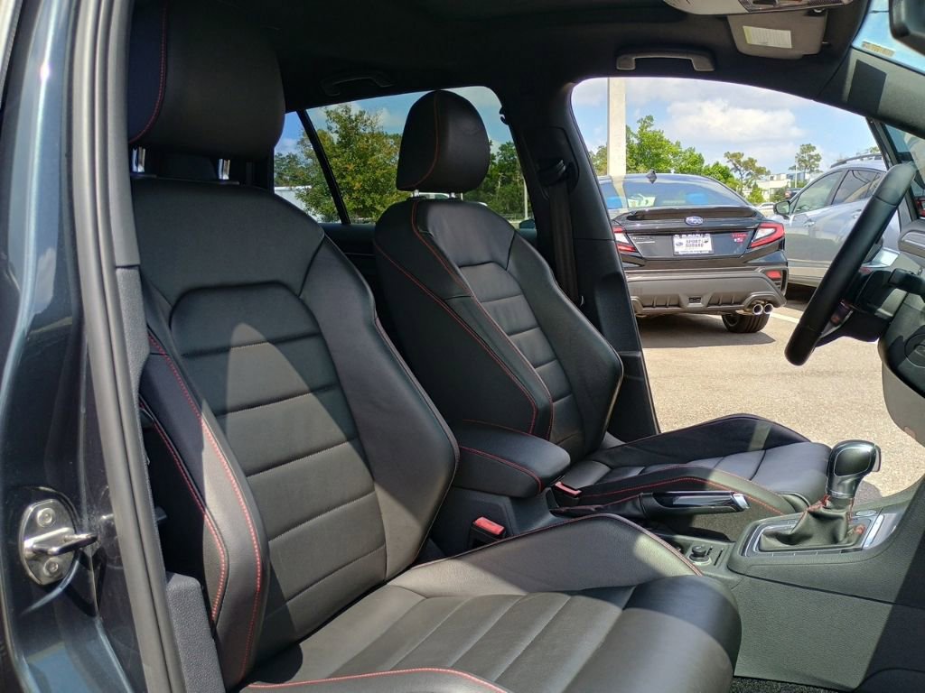 Used 2016 Volkswagen GTI SE w/ Lighting Package (SEL) FWD image 24