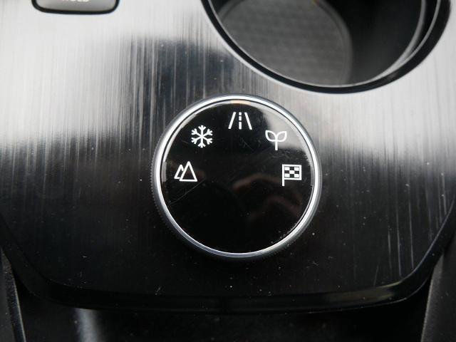 Certified 2023 Nissan Rogue SV image 18