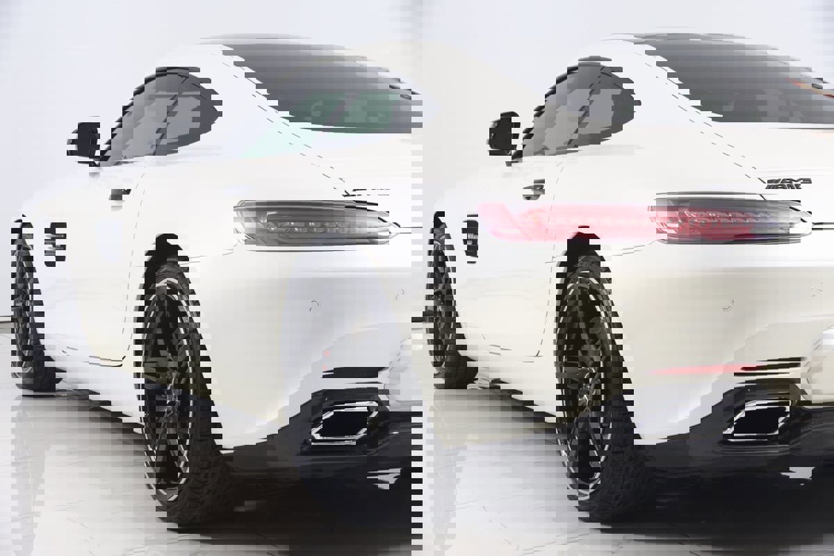 Used 2016 Mercedes-Benz AMG GT S image 32