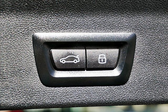 Used 2023 BMW X3 xDrive30i w/ Convenience Package image 15
