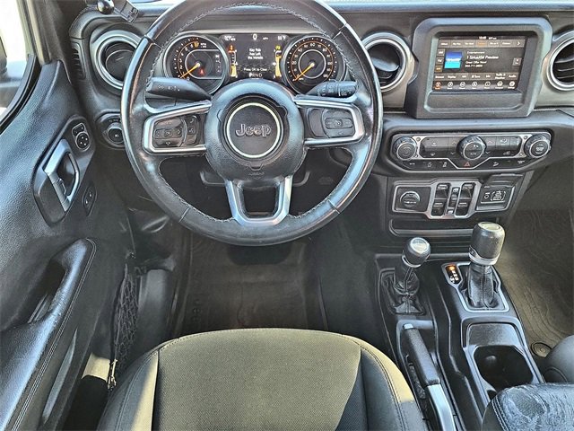 Used 2018 Jeep Wrangler Unlimited Sahara image 21
