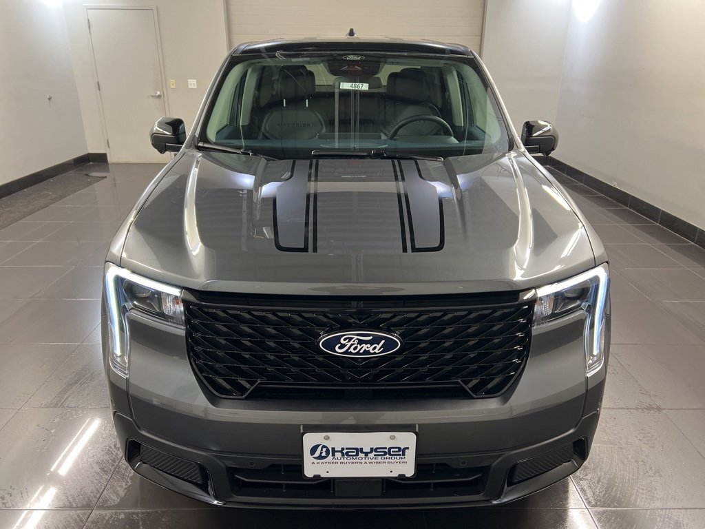 New 2026 Ford Maverick Lariat w/ Black Appearance Package image 2