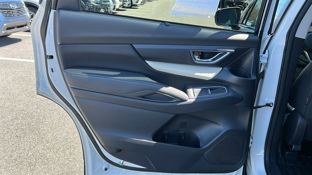 Used 2019 Subaru Ascent Limited image 24