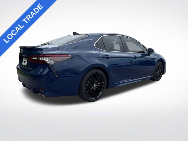 Used 2024 Toyota Camry XSE w/ Navigation Package FWD image 3