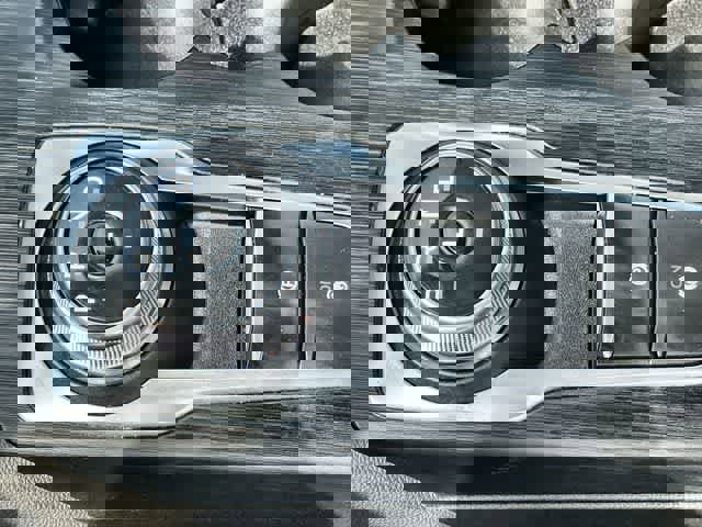 Used 2024 Ford Escape Active image 16