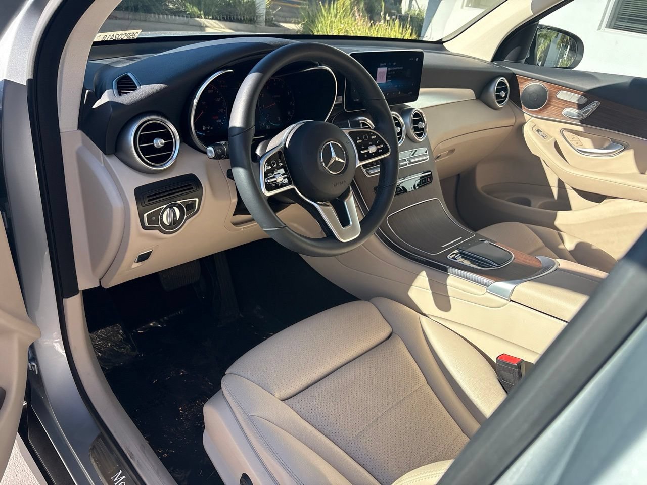 Certified 2022 Mercedes-Benz GLC 300 4MATIC image 6