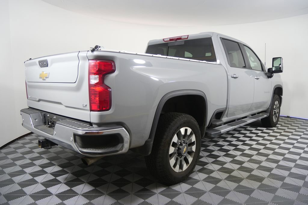 Used 2024 Chevrolet Silverado 3500 LT w/ Safety Package image 3