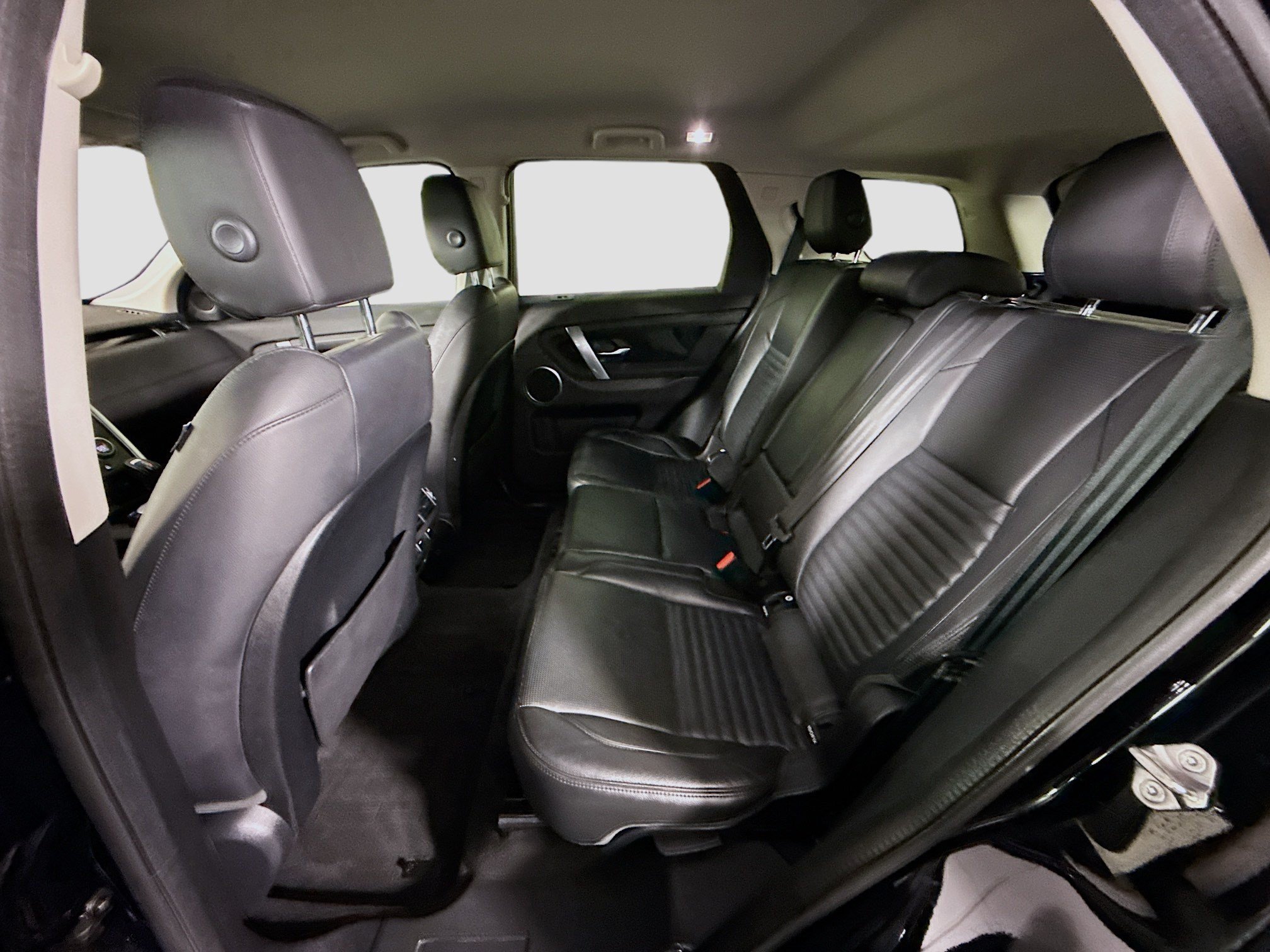 Used 2020 Land Rover Discovery Sport S AWD/4WD image 25