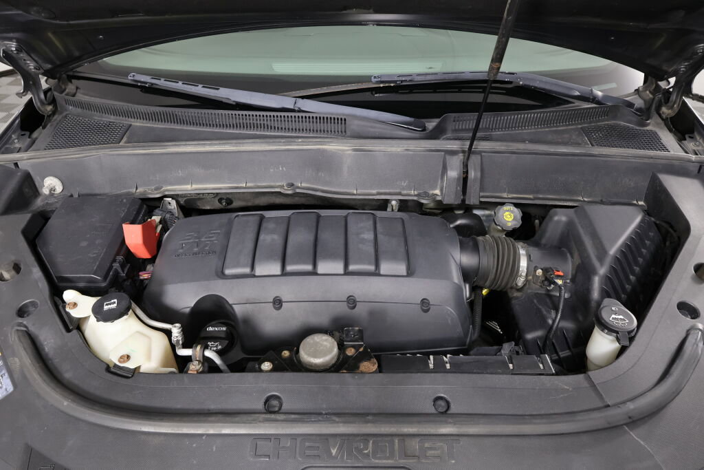 Used 2012 Chevrolet Traverse LS image 36