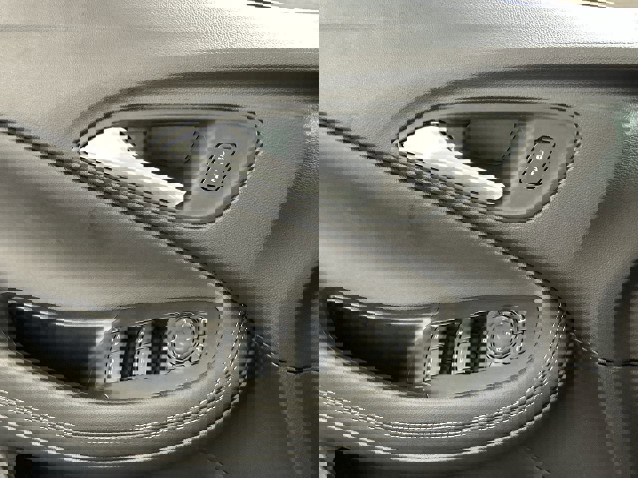 Used 2025 Buick Encore GX Preferred image 18