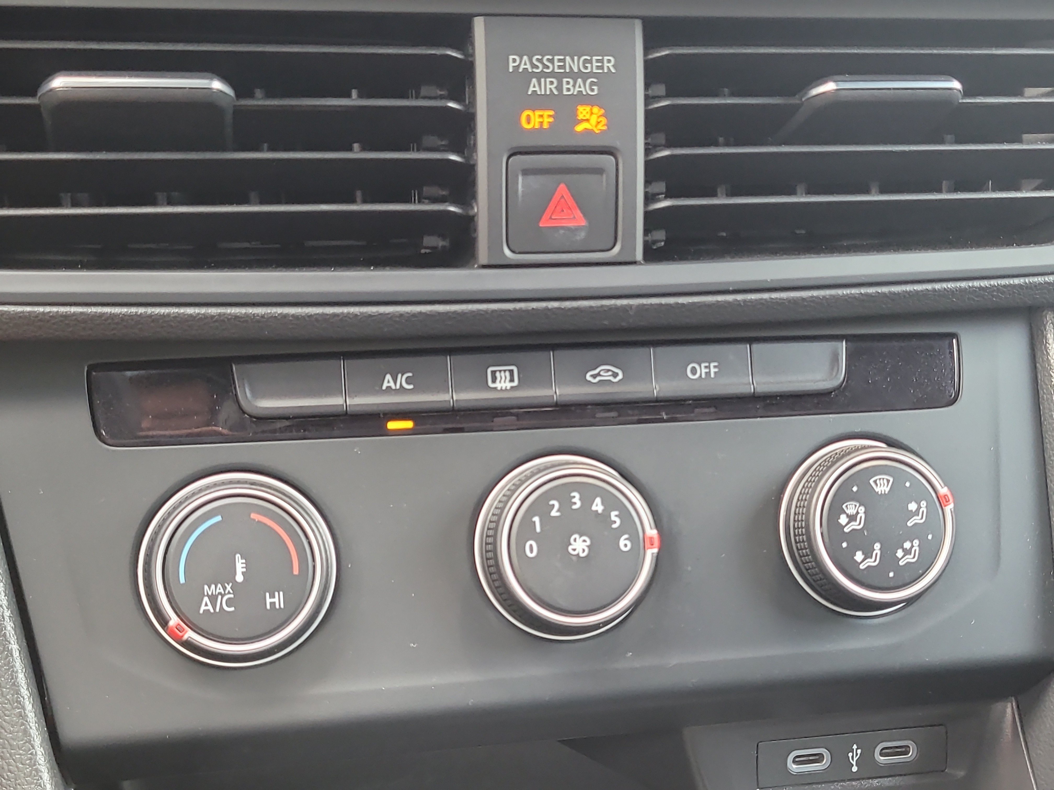Used 2023 Volkswagen Jetta Sport FWD image 22