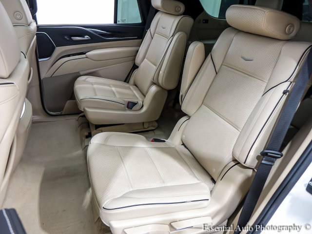 Certified 2022 Cadillac Escalade Premium Luxury w/ LPO, Illumination Package AWD/4WD image 12