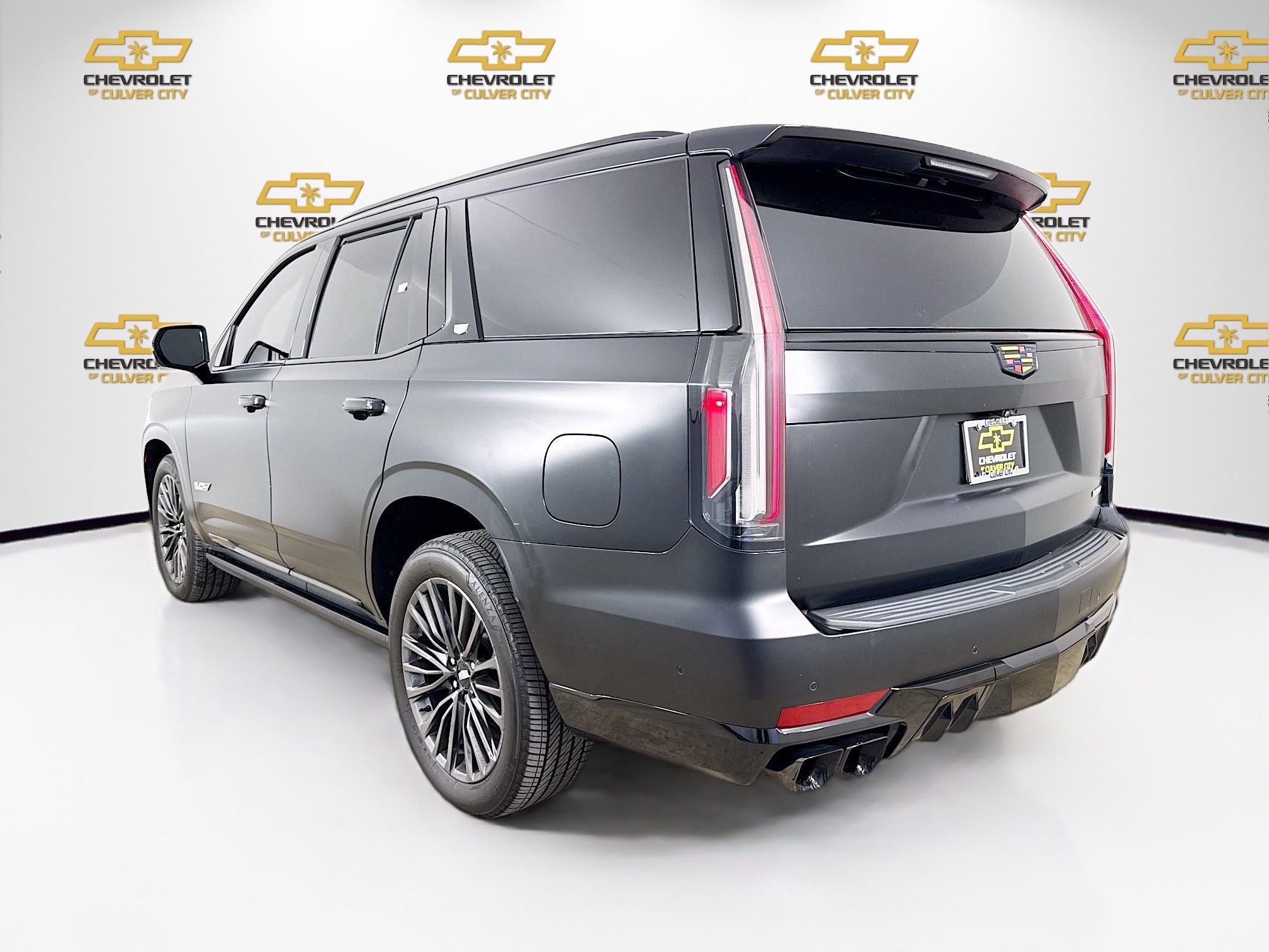 Used 2024 Cadillac Escalade V w/ Heavy-Duty Trailer Package AWD/4WD image 6