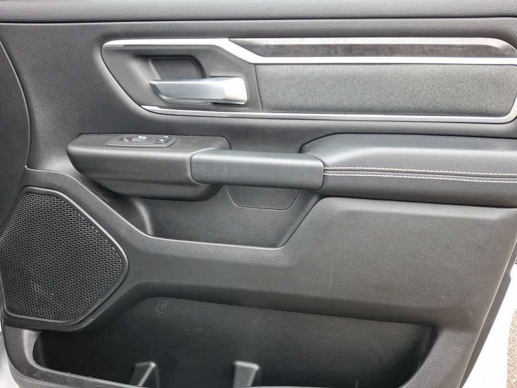 Used 2023 RAM 1500 Big Horn AWD/4WD image 10