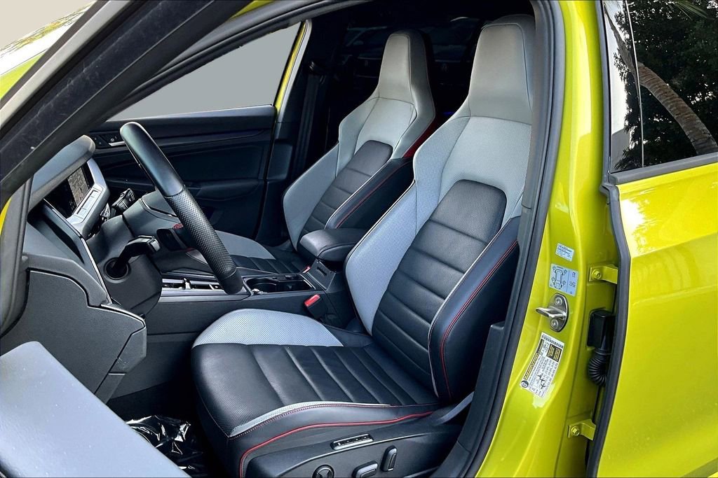 Used 2022 Volkswagen GTI Autobahn image 20