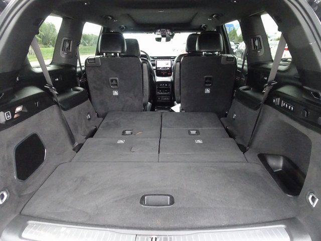 Used 2023 Jeep Grand Cherokee L Overland image 13
