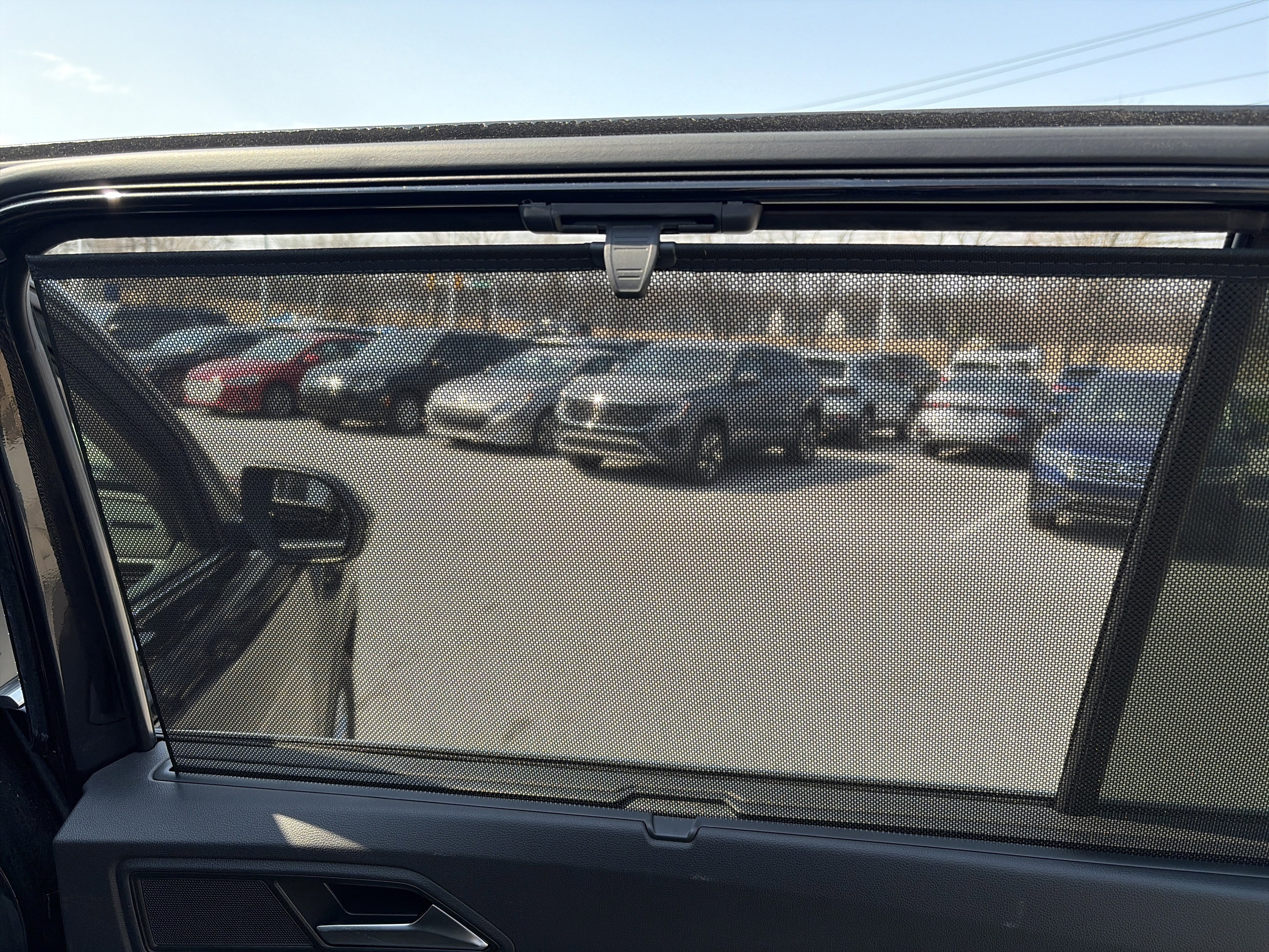 Used 2023 Volkswagen Atlas SE image 31