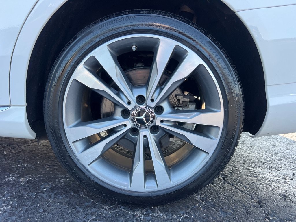 Used 2021 Mercedes-Benz C 300 4MATIC Sedan image 42
