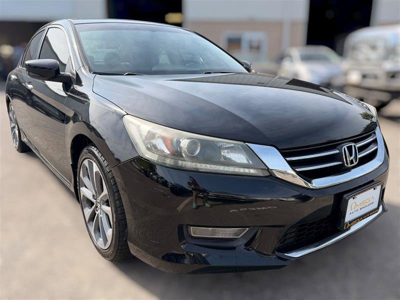Used 2013 Honda Accord Sport image 3