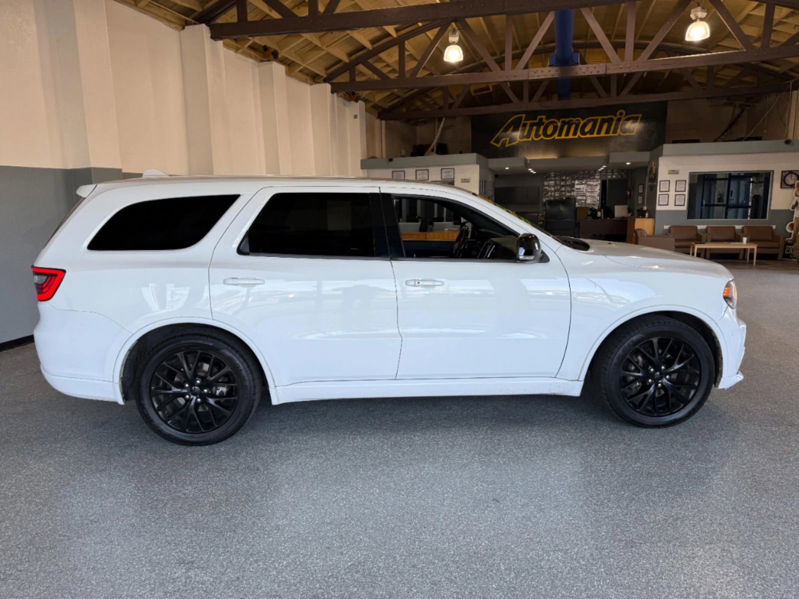 Used 2015 Dodge Durango Limited w/ Blacktop Package RWD image 4