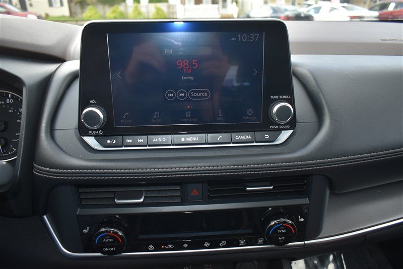 Used 2023 Nissan Rogue SV w/ SV Premium B Package AWD/4WD image 19