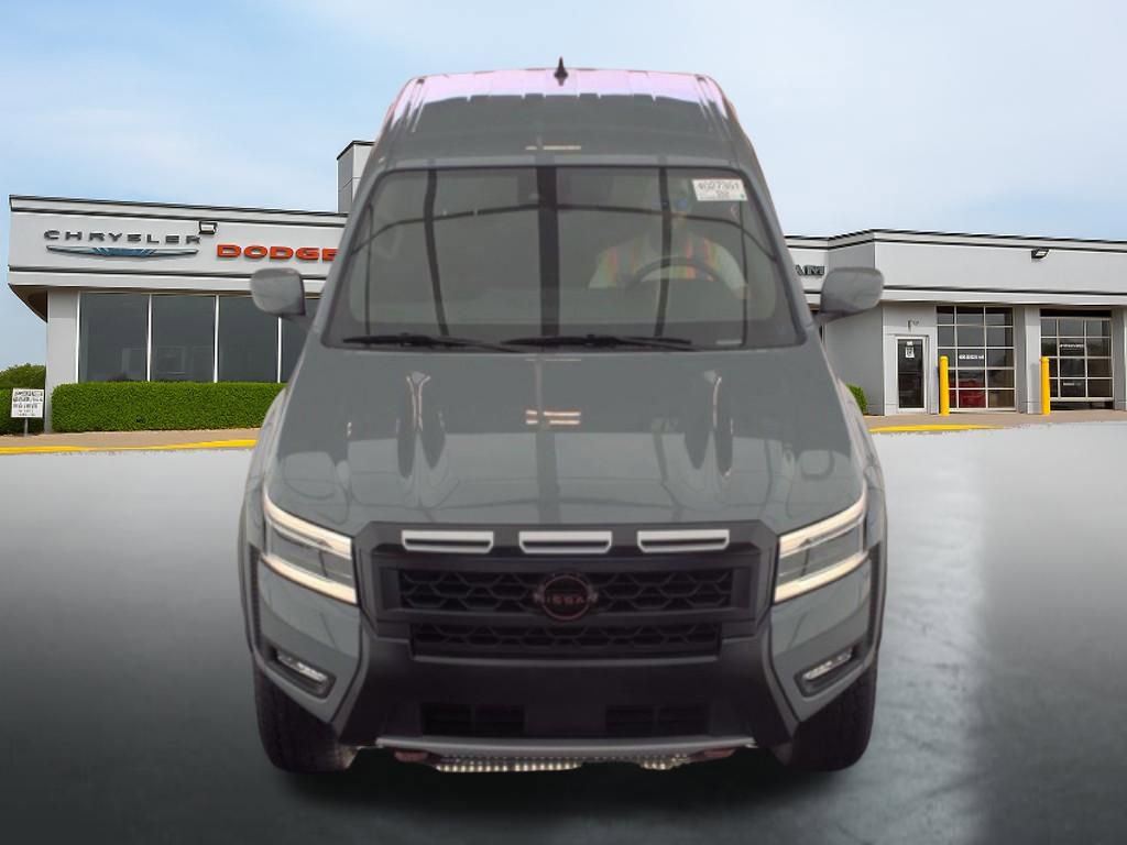 Used 2025 Nissan Frontier PRO-4X AWD/4WD image 6