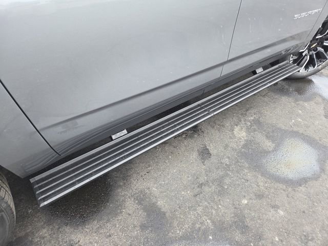 New 2026 Chevrolet Suburban High Country AWD/4WD image 23