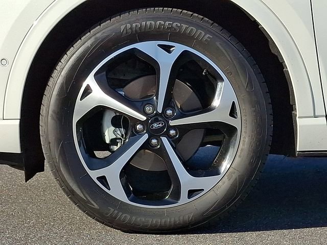 Certified 2023 Ford Escape ST-Line Elite w/ Premium Technology Package image 8