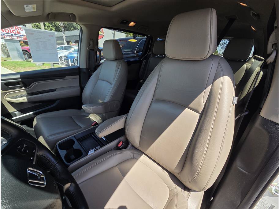 Used 2024 Honda Odyssey EX-L image 13